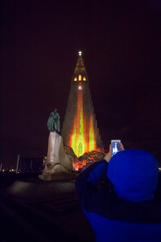 Hallgrimskirkja-church-during-winter-lights-festival